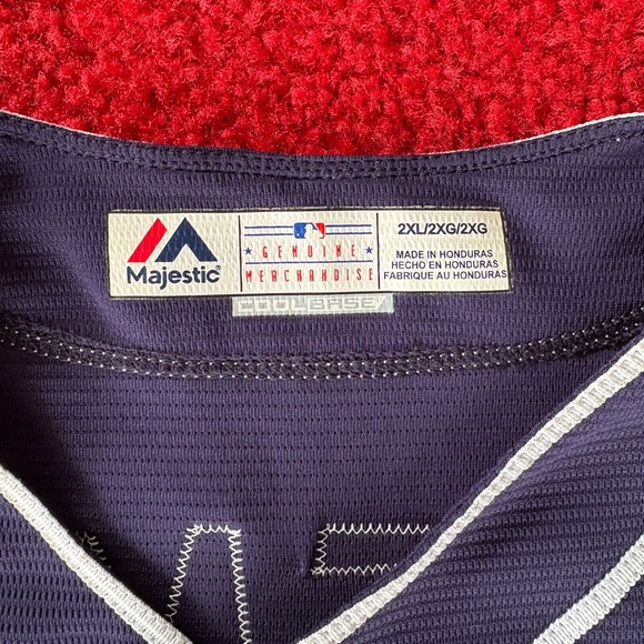 Matt Kemp Padres Jersey - Picture 3 of 8